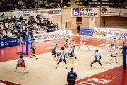 Imagen de uno de los partidos jugados por el Grupo Herce en el pabellón de Los Pajaritos.