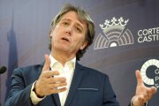 El portavoz socialista, Carlos Martínez Mínguez, durante su comparecencia en las Cortes.
