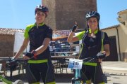 Dos ciclistas durante una cita celebrada en Noviercas.