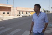 El senador del PP por Soria Javier Jiménez, junto a las obras del Centro de Refugiados que se construye en Soria.