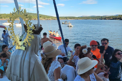 Romería Marinera en el embalse.