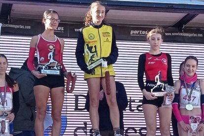 Elisabeth Guiaquinta fue tercera en Cantimpalos, un resultado con el que se proclama campeona de Castilla y León de Cross Sub16.