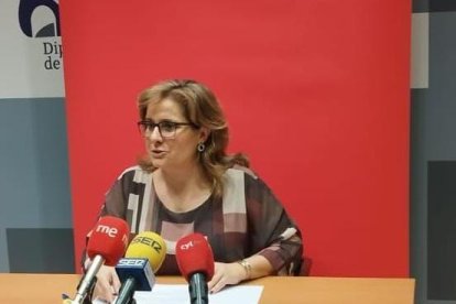 Esther Pérez, portavoz del PSOE en Diputación.