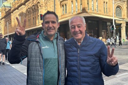 Rafa Martínez y José Ángel Martínez en Sydney para competir este domingo en la maratón australiana.