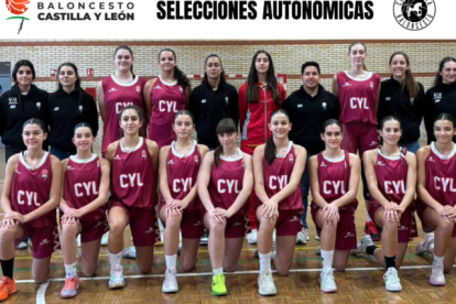 María Martínez con la selección infantil de Castilla y León.
