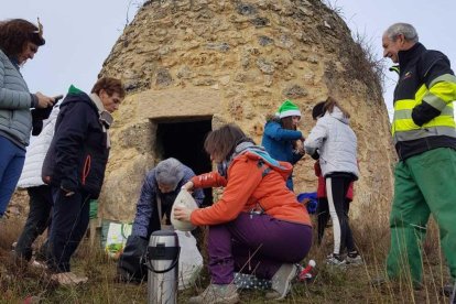 El Belén ya está instalado en el refugio de pastores