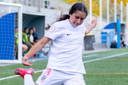 Zaira Gallardo en un partido con el filial del Madrid CFF