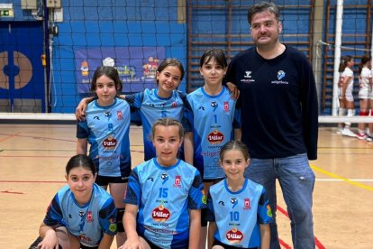 Las benjamines del Río Duero participan en el Campeonato de España.