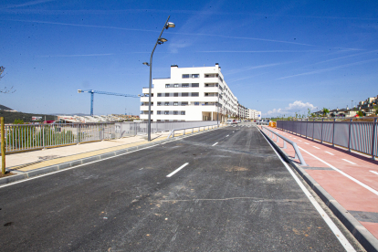 Último tramo construido de la Ronda del Duero, con el viaducto sobre Miguel Herrero. MARIO TEJEDOR