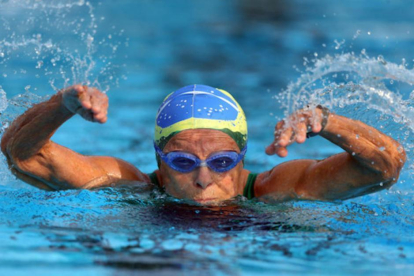 Nora Rónai durante los Campeonatos Mundiales de Natación para Veteranos, en el 2014.-BBC