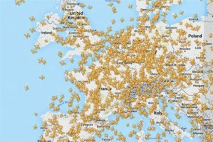 Aviones que sobrevolaban parte de Europa ayer a las seis de la tarde según la web de Flightradar.-Foto: FLIGHTRADAR