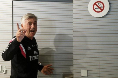 ncelotti, en una rueda de prensa durante su etapa con el Madrid.-REUTERS / ANDREA COMAS A