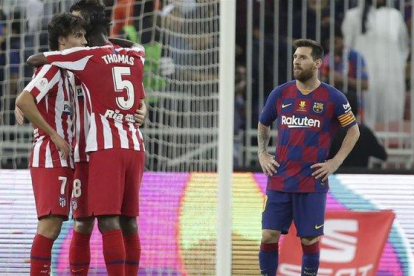 Messi, tras confirmarse la derrota ante el Atlético el jueves en Yeda.-