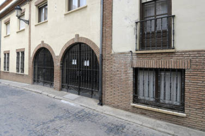 Exterior de la residencia Sor María de Jesús de Ágreda. / ALVARO MARTÍNEZ-