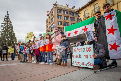 Asociación de sirios concentrados en Soria. MARIO TEJEDOR (3)