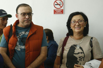 Ana Herz de Vega y Pier Figari, asesores detenidos-