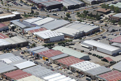 Visión aérea del polígono industrial de Las Casas. / VALENTÍN GUISANDE-