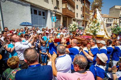 Procesión de la Virgen de los Milagros en Ágreda - MARIO TEJEDOR (25)