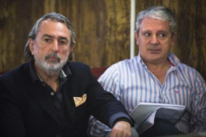 Francisco Correa (izquierda) y Pablo Crespo, durante el juicio por el caso Fitur.-MIGUEL LORENZO