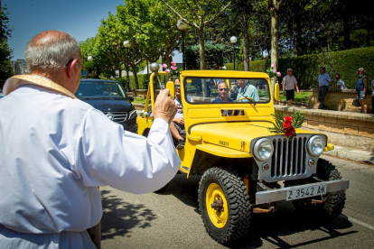 Festividad de San Cristobal con la bendición de los vehículos - MARIO TEJEDOR (33)