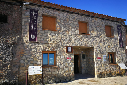 Oficina de Turismo de Medinaceli.-HDS