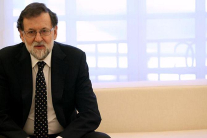 El presidente del Gobierno, Mariano Rajoy, en el palacio de la Moncloa.-JUAN MANUEL PRATS