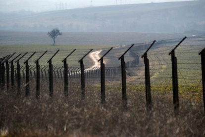 Alambrada entre la frontera de Bulgaria y Turquía.-DIMITAR DILKOFF