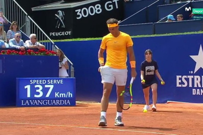 Rafael Nadal, camino de su victoria.-/ TWITTER / EUROSPORT