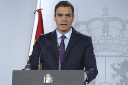 El presidente del Gobierno, Pedro Sánchez, en una comparecencia en la Moncloa.-DAVID CASTRO