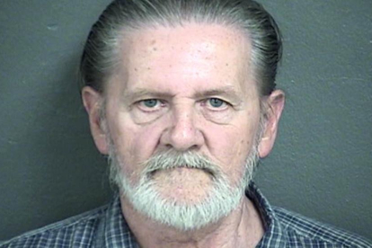 Lawrence Ripple, de 71 años, es sentenciado a seis meses de arresto domiciliario tras atracar un banco para huir de su mujer.-REUTERS