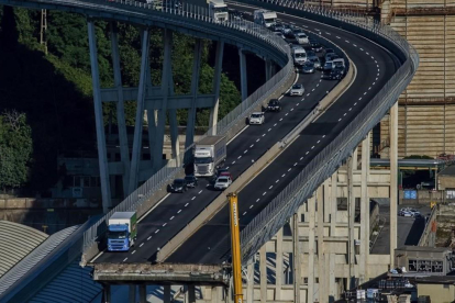 Puente derrumbado en Génova-NICOLA MARFISI (AP)
