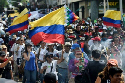 Protestas masivas en las calles de Colombia.-AFP