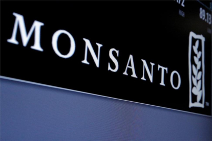 Logotipo de Monsanto en la Bolsa de Nueva York.-BRENDAN MCDERMID / REUTERS