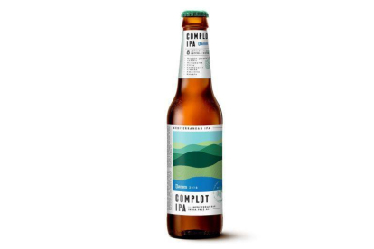 La nueva cerveza de Damm IPA Complot.-EL PERIÓDICO