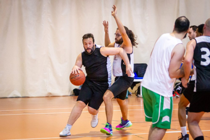 Competición municipal de baloncesto. MARIO TEJEDOR (1)