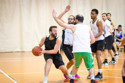 Competición municipal de baloncesto. MARIO TEJEDOR (2)