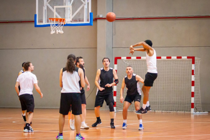 Competición municipal de baloncesto. MARIO TEJEDOR (7)