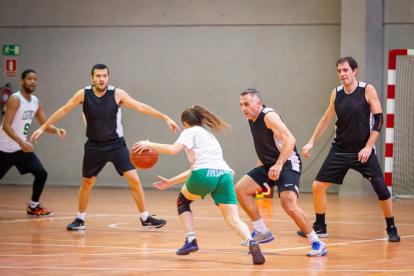Competición municipal de baloncesto. MARIO TEJEDOR (20)