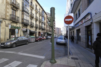 En la avenida de Navarra también hay comercios afectados por la finalización de la renta antigua.-v