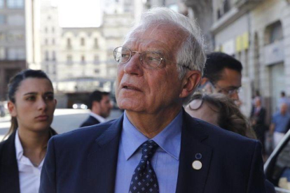 El ministro de Asuntos Exteriores, Josep Borrell-EFE / SARAH YÁÑEZ-RICHARDS
