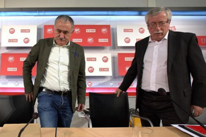Pepe Álvarez (izquierda) e Ignacio Fernádez Toxo (derecha), lideres de UGT y CCOO, respectivamente.-