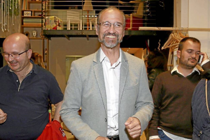 Luis Fuentes, líder de Ciudadanos en Castilla y León muestra su alegria-Ical