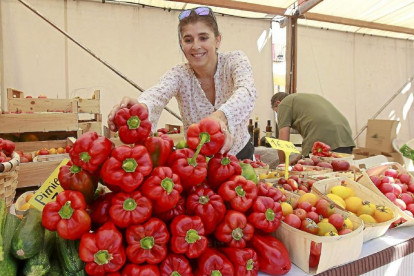 Productos ecológicos en un mercadillo de Valladolid.-J. M. LOSTAU