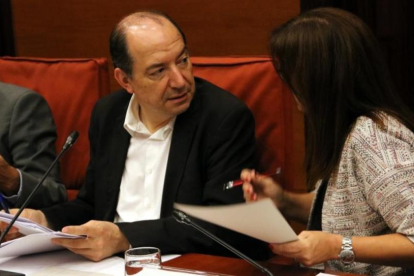El director de TVC, Vicent Sanchis, en la comisión de control en el Parlament.-PERE FRANCESCH