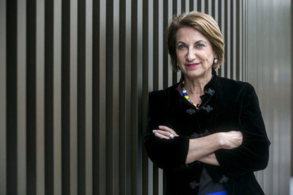 Entrevista en Barcelona con la experta en tráfico de personas, Loretta Napoleoni.-JOAN PUIG