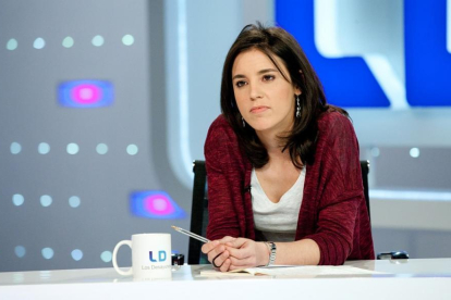 La portavoz adjunta de Podemos, Irene Montero, durante la entrevista que ha concedido este martes a 'Los desayunos de TVE'.-TVE
