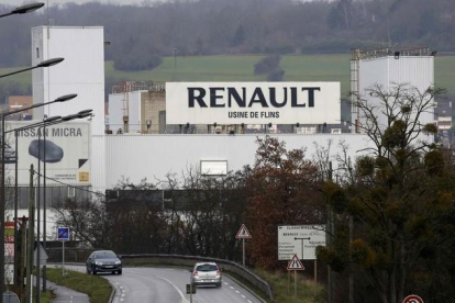 Fábrica de Renault en la localidad francesa de Aubergenville, esta semana.-REUTERS / JACKY NAEGELEN