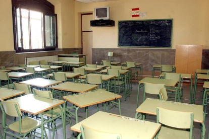 Vista general de un aula de un instituto español.-EFE / ARCHIVO
