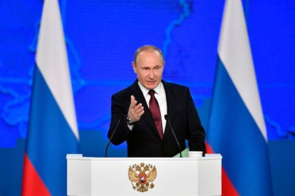 Vladimir Putin pronuncia su discurso anual sobre el estado de la Nación en Moscú.-ALEXANDER NEMENOV
