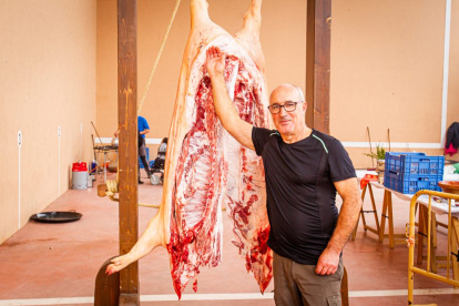 La matanza del cerdo en Garray. MARIO TEJEDOR (44)